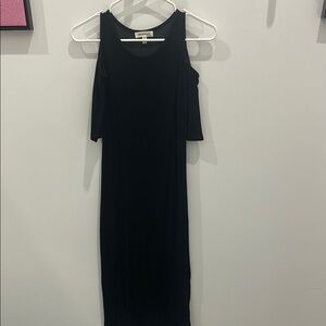 Elegant Black Cold Shoulder Dress